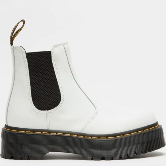 Dr. Martens Shoes - Dr. Martens 2976 Quad Chelsea Boots Womens Size 8 White Platform Festival NIB